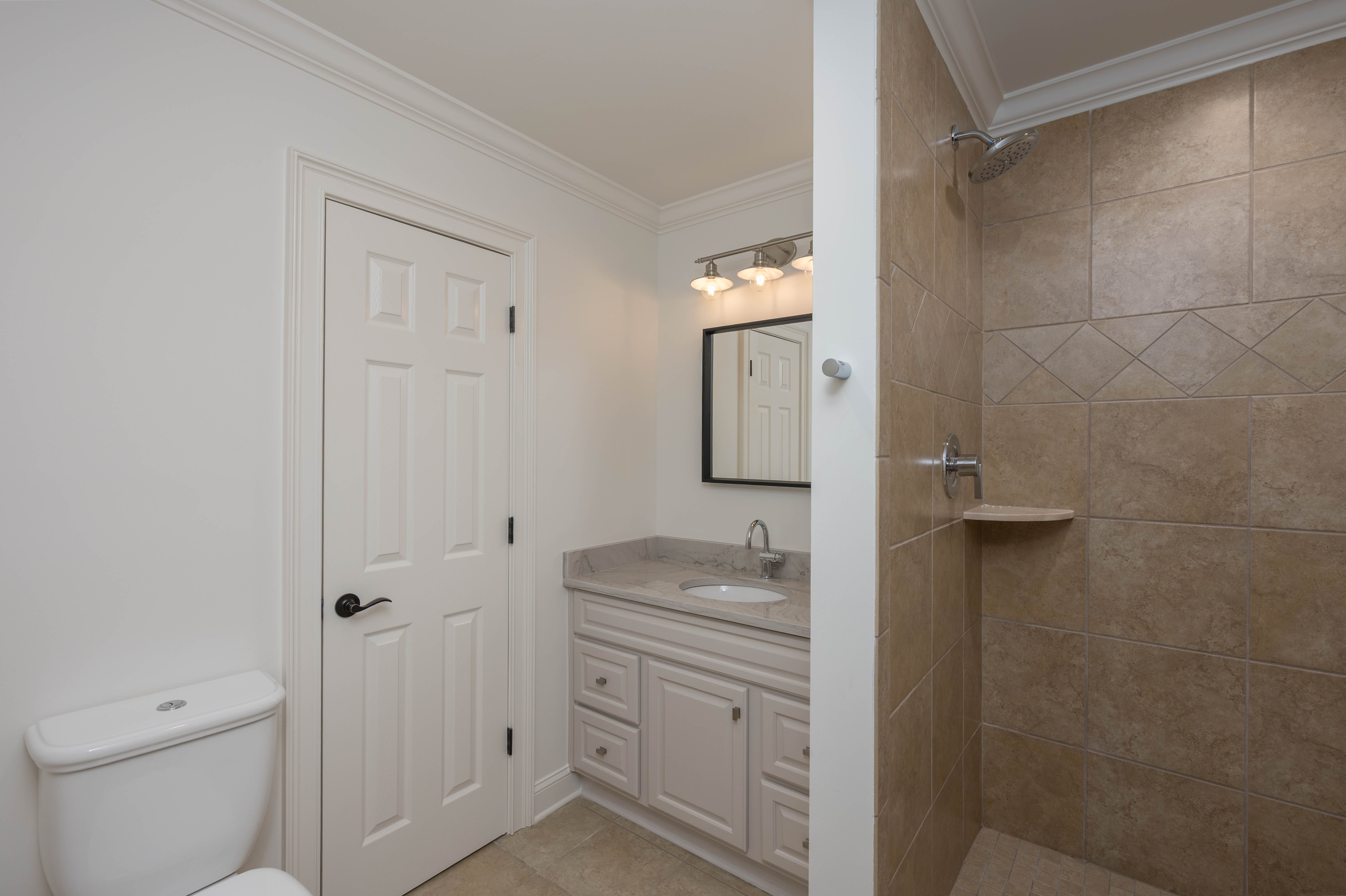 1021 Homestead image 32